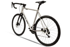 Dolan ADX Titanium Disc Road Bike - Shimano-12s-105 R7120 6 Dolan ADX Titanium Disc Road Bike - Shimano-12s-105 R7120 -Bike Verse ADX Disc Titanium 105 Di2 bike 3 1