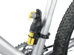 Topeak CO2-BRA CO2 Inflator Pump -Bike Verse product pumps co2 pumps co2 bra co2 inflator co2bra 3 016e187f69ef516c2fa3e02509eb3182